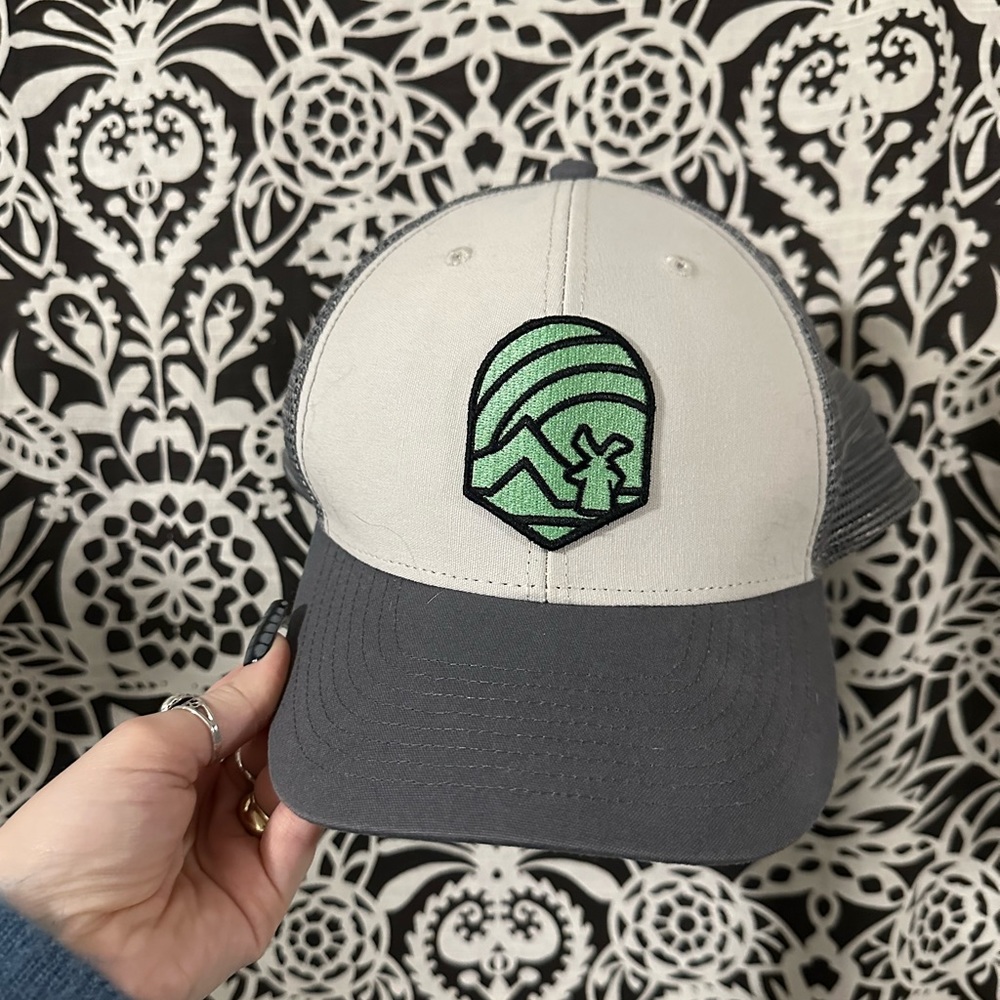 Dutch Bros trucker hat